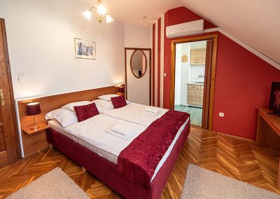 Kétszemélyes apartman konyhával